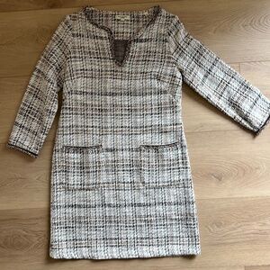 Max Studio Knit Midi Dress with Fringe Detailing around Neck- size S